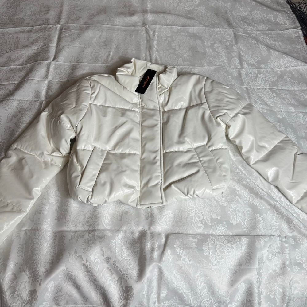 Women's Ambiance Outerwear White Puffer Jacket L